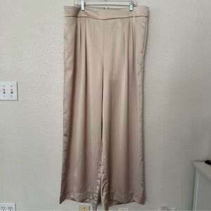 Banana Republic Elegant Satin Cream Women's Pants